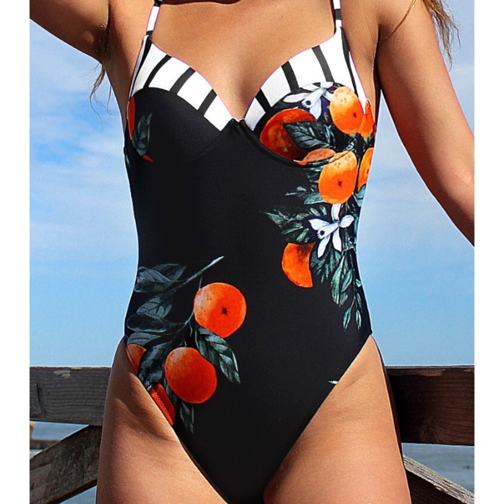 NWT gorgeous swimsuit!!